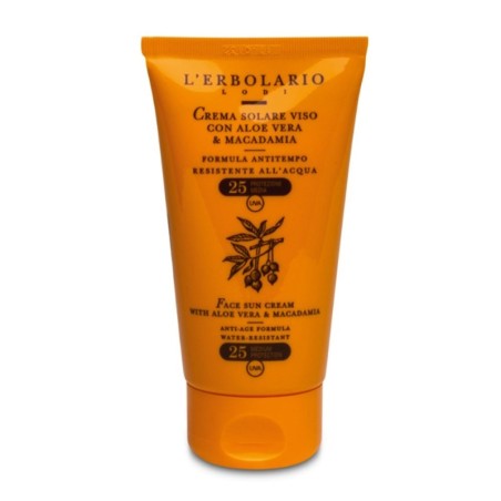 L'Erbolario
Crema solare viso
aloe vera & macadamia
SPF 25 protezione media
Tubo da 75 ml