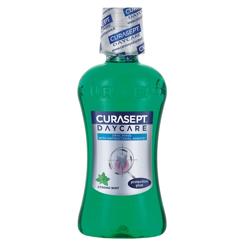Curasept
daycare
collutorio 
protection plus
con agenti antibatterici, gusto menta forte