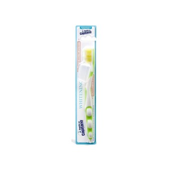 Pasta del Capitano
Whitening
spazzolino medio
per denti bianchi e brillanti
gommina lucidante | rimuove le macchie dai denti