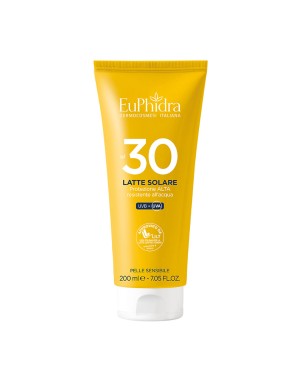 EuPhidra
Latte Solare
SPF 30 protezione alta | UVB + UVA
resistente all'acqua
pelle sensibile