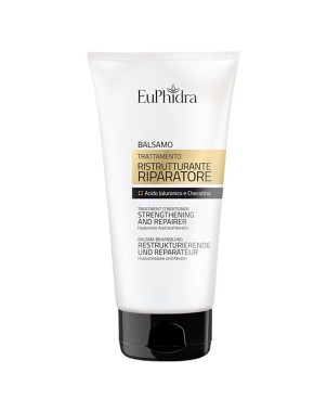 EuPhidra
Balsamo
trattamento Ristrutturante Riparatore
acido jaluronico e cheratina
flacone da 200 ml