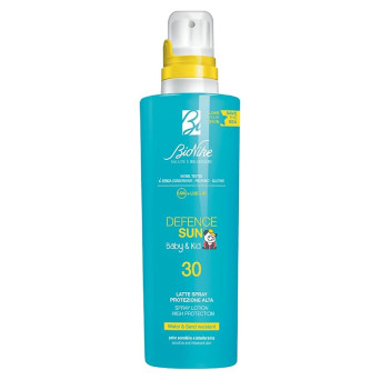 Bionike Defence Sun Baby & Kid Latte Spray protezione alta SPF 30
